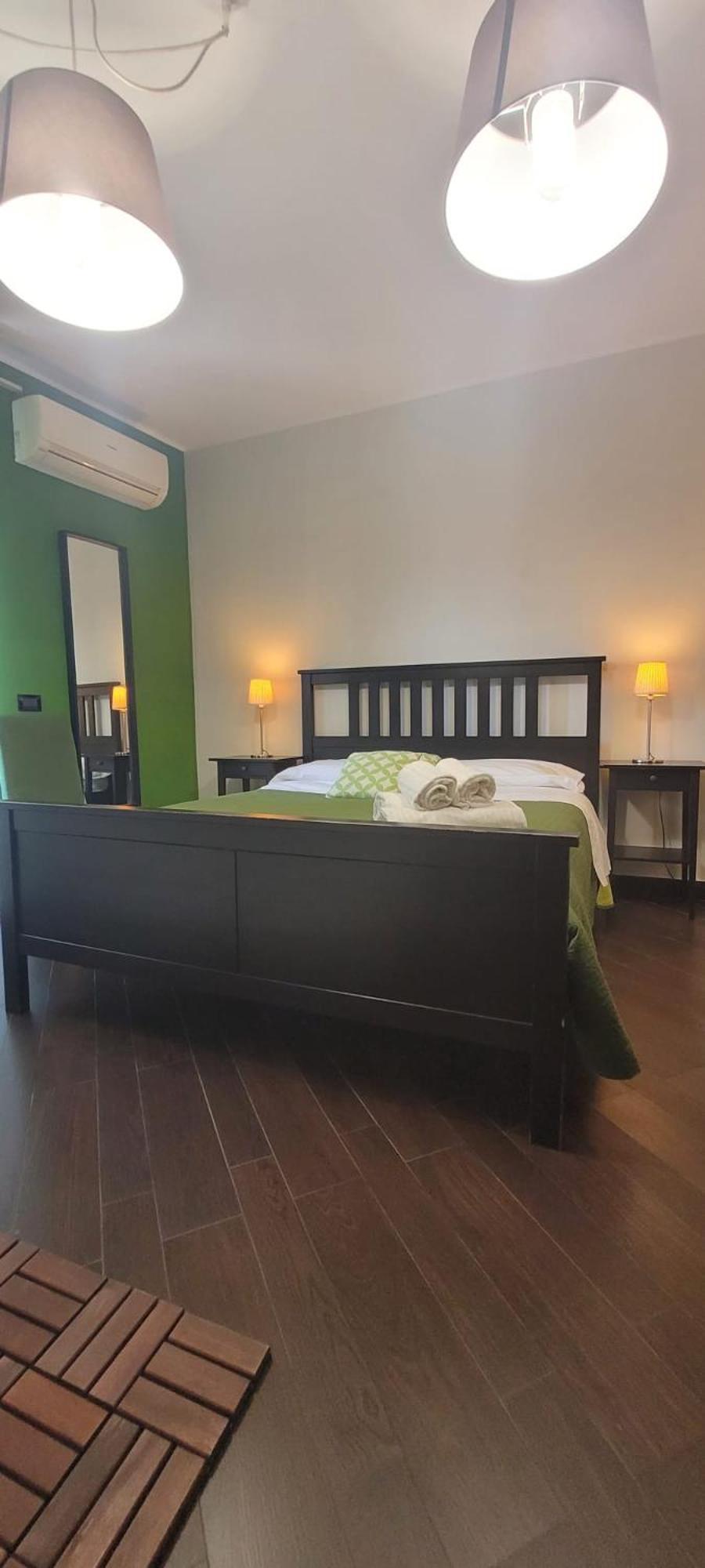 קטאניה XX Miglia Rooms & Apartments מראה חיצוני תמונה