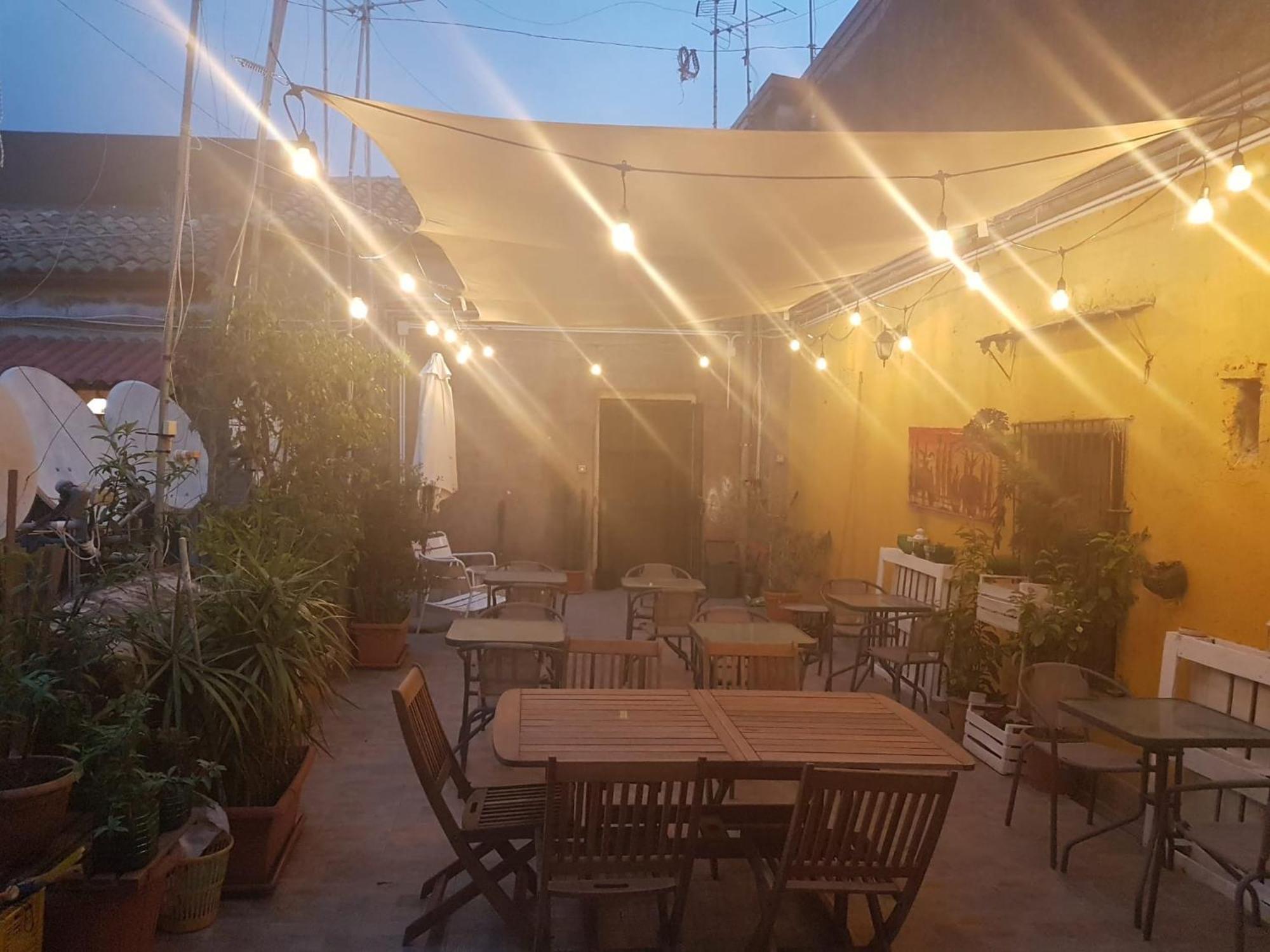קטאניה XX Miglia Rooms & Apartments מראה חיצוני תמונה