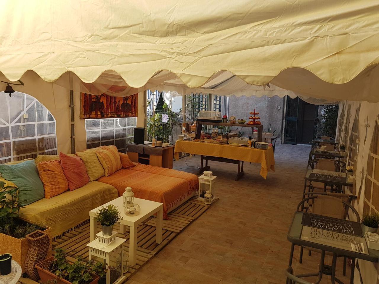 קטאניה XX Miglia Rooms & Apartments מראה חיצוני תמונה
